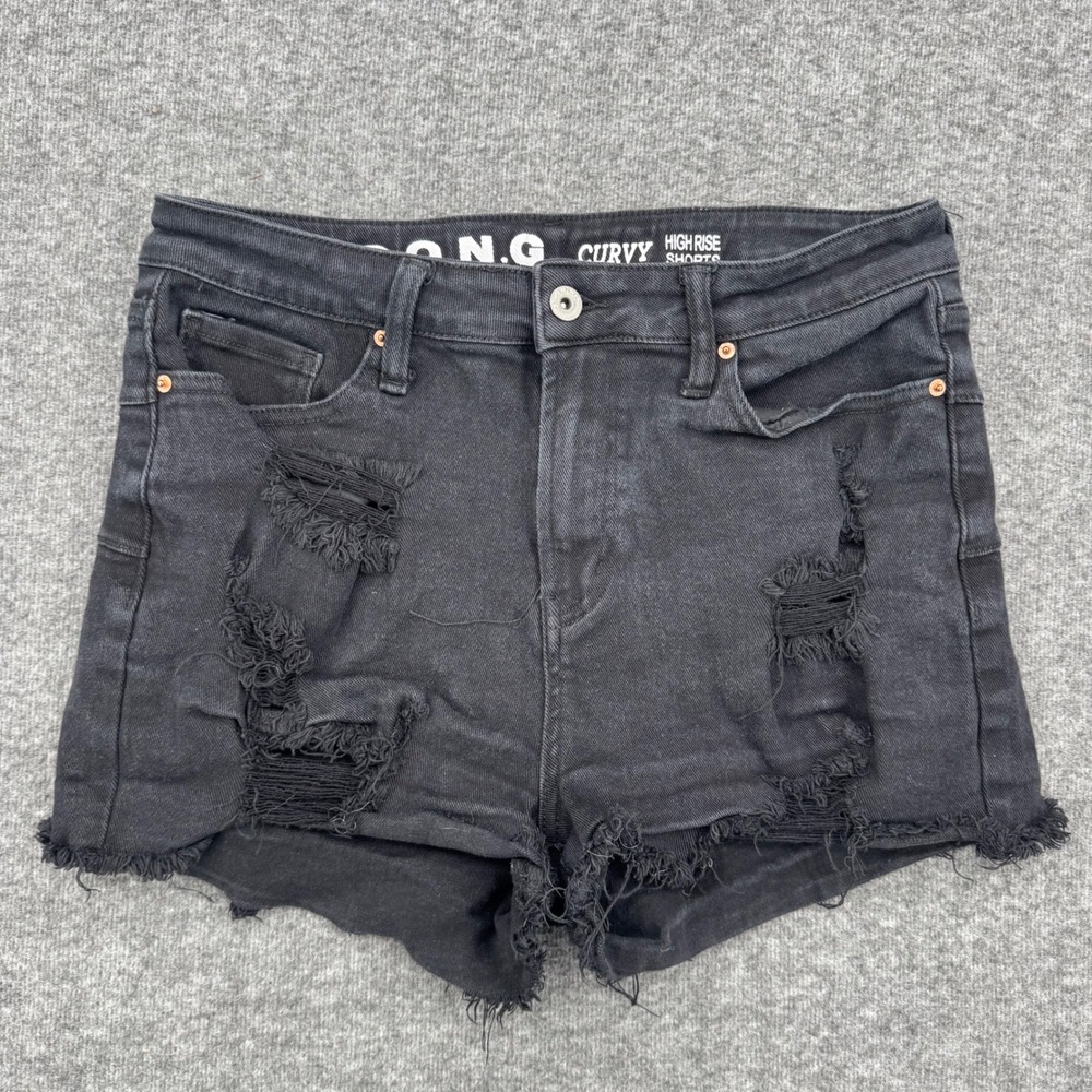 SONG Curvy High Rise Distressed Denim Shorts Black Size 13/31 Raw Hem Boho Chic